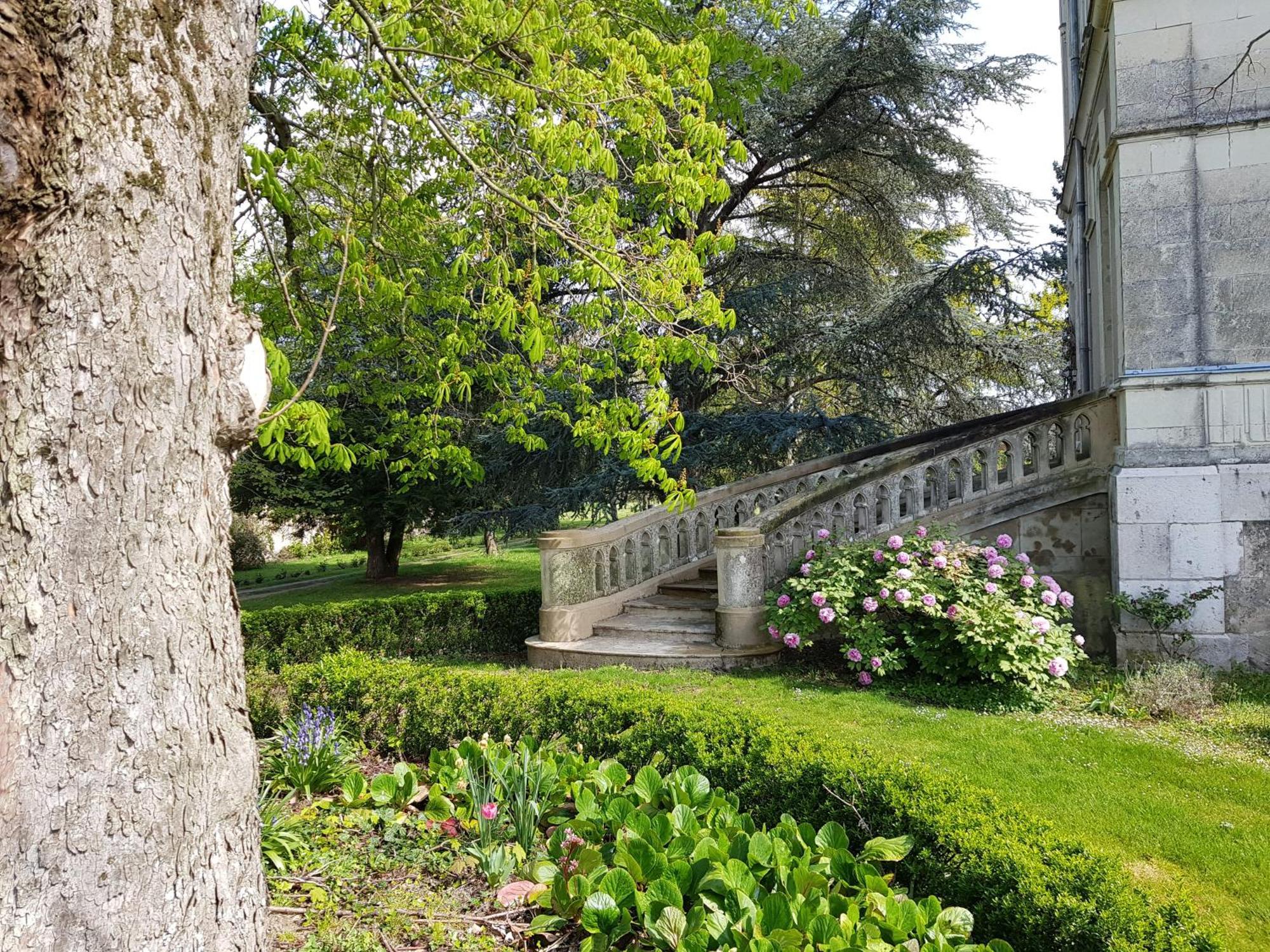 Domaine De L'Oie Rouge Bed & Breakfast Les Rosiers Екстериор снимка