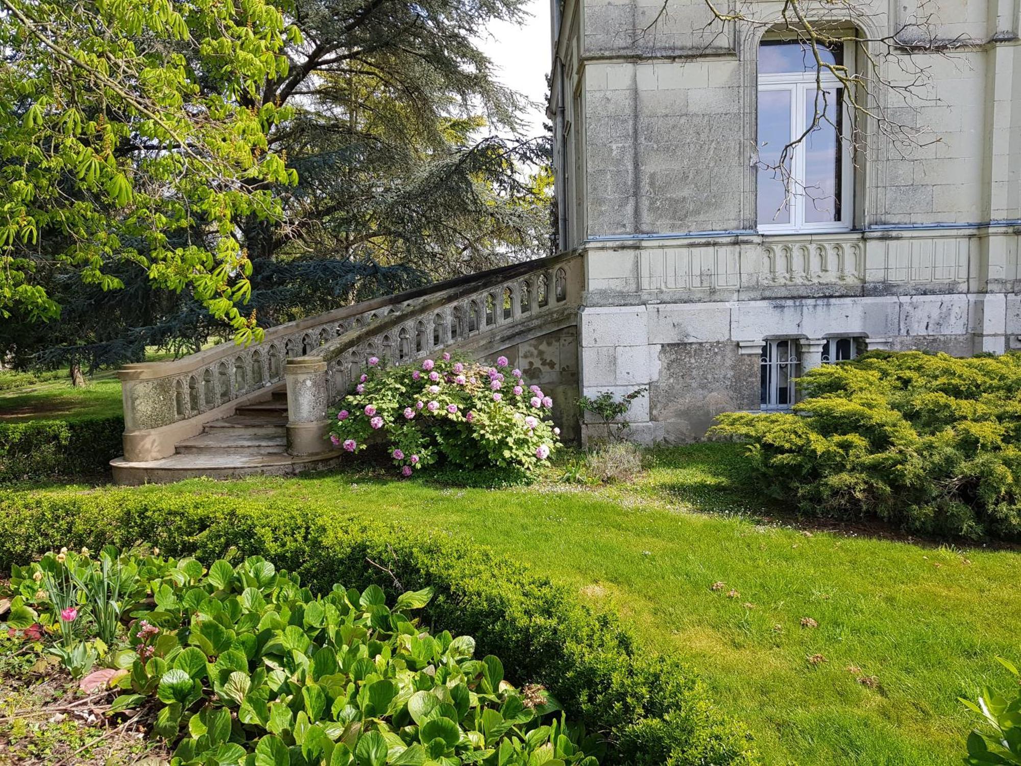 Domaine De L'Oie Rouge Bed & Breakfast Les Rosiers Екстериор снимка